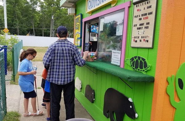 Kooky Miniature Golf - From Web Listing (newer photo)